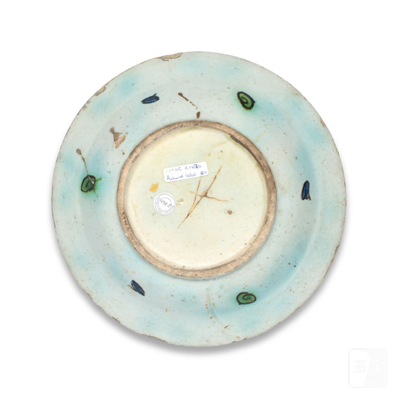 An Iznik pottery dish, - 图5